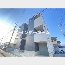 CB吉川ファシリス 2階 築2年10ヶ月の賃貸物件