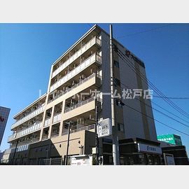 グラン アベニュー1の賃貸物件