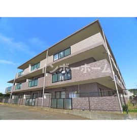 ファミール新柏 3階 築22年11ヶ月の賃貸物件