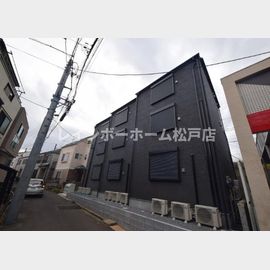 柏駅より徒歩8分 3階 築1年9ヶ月の賃貸物件