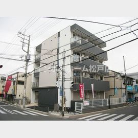 初石駅より徒歩1分 2階 築8年1ヶ月の賃貸物件