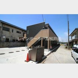 ブラックサンモール秋山の賃貸物件