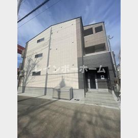 南流山駅より徒歩17分 築2年1ヶ月 3階建の賃貸物件