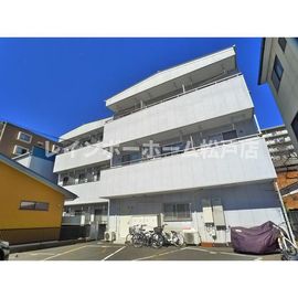 新松戸駅より徒歩12分 築21年2ヶ月 2階建の賃貸物件