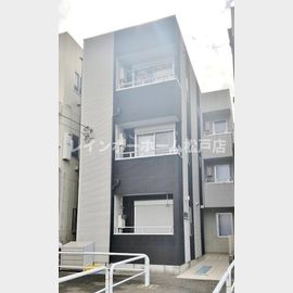 青井駅より徒歩5分 3階 築9年7ヶ月の賃貸物件