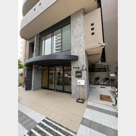 谷塚駅より徒歩3分 築25年4ヶ月 4階建の賃貸物件