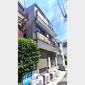 南千住駅より徒歩9分 築11年8ヶ月 3階建の賃貸物件