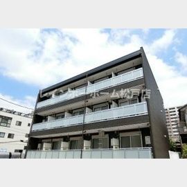 草加駅より徒歩5分 3階 築8年10ヶ月の賃貸物件