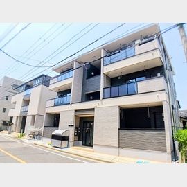 梅島駅より徒歩17分 新築 3階建の賃貸物件