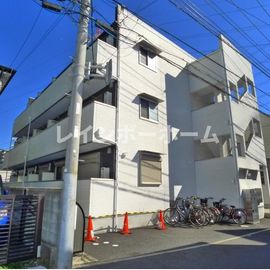 船橋駅より徒歩13分 1階 築8年4ヶ月の賃貸物件