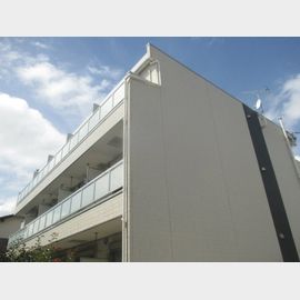 船橋法典駅より徒歩8分 築8年11ヶ月 3階建の賃貸物件