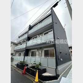 船橋駅より徒歩16分 1階 築2年1ヶ月の賃貸物件