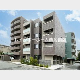 浦安駅より徒歩16分 4階 築4年8ヶ月の賃貸物件