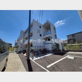 原木中山駅より徒歩6分 3階 築1年1ヶ月の賃貸物件