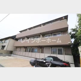 二和向台駅より徒歩2分 築6年11ヶ月 3階建の賃貸物件