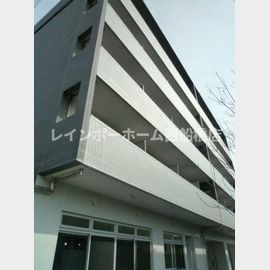 本八幡駅より徒歩11分 築15年2ヶ月 3階建の賃貸物件