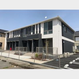 柏駅よりバス17分 築4年2ヶ月 2階建の賃貸物件