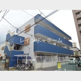 船橋駅より徒歩3分 築33年4ヶ月 3階建の賃貸物件