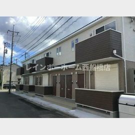 新八柱駅より徒歩8分 2階 築4年10ヶ月の賃貸物件