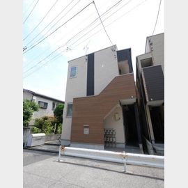 綾瀬駅より徒歩10分 2階 築8年9ヶ月の賃貸物件