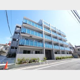 六町駅より徒歩13分 1階 築3年の賃貸物件