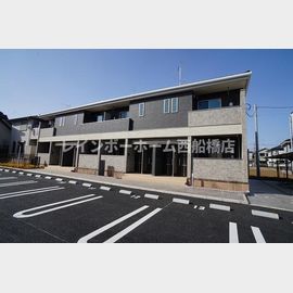 五香駅より徒歩7分 築3年7ヶ月 2階建の賃貸物件