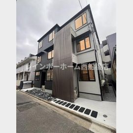 葛西駅より徒歩4分 新築 3階建の賃貸物件