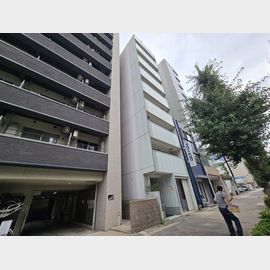 アヴォワール丸の内 3階 築17年10ヶ月の賃貸物件