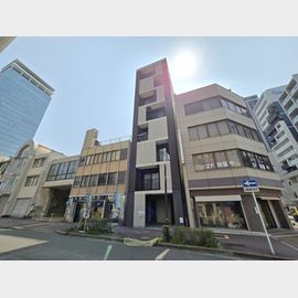 丸の内駅より徒歩1分 5階 築7年2ヶ月の賃貸物件