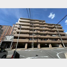 サンデンハイツ金山 4階 築32年の賃貸物件