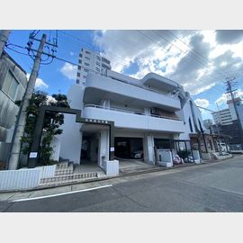 浄心駅より徒歩8分 築34年6ヶ月 3階建の賃貸物件