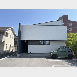 ひこね芹川駅より徒歩6分 築1年10ヶ月 2階建の賃貸物件