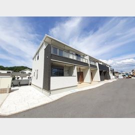 南彦根駅より徒歩14分 1階 築5年2ヶ月の賃貸物件