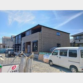 彦根駅よりバス8分 2階 新築の賃貸物件
