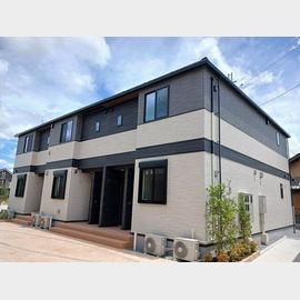 南彦根駅より徒歩19分 築1年1ヶ月 2階建の賃貸物件