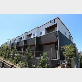 平山城址公園駅より徒歩10分 1階 築1年7ヶ月の賃貸物件