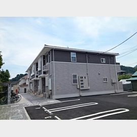 高尾駅よりバス15分 2階 築9年の賃貸物件