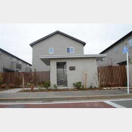 聖蹟桜ヶ丘駅より徒歩6分 築6年9ヶ月 2階建の賃貸物件