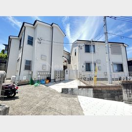 程久保駅より徒歩4分 1階 築4年8ヶ月の賃貸物件