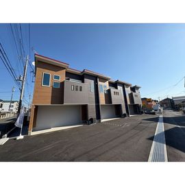 昭島駅より徒歩19分 築1年1ヶ月 2階建の賃貸物件