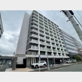 新横浜駅より徒歩5分 9階 築18年10ヶ月の賃貸物件