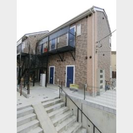 日吉駅より徒歩11分 1階 築5年10ヶ月の賃貸物件