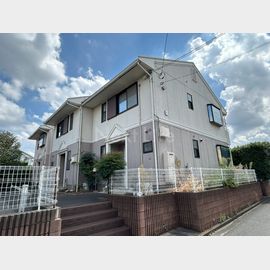 江田駅より徒歩21分 築34年8ヶ月 2階建の賃貸物件