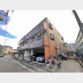 京王堀之内駅より徒歩11分 2階 築33年8ヶ月の賃貸物件