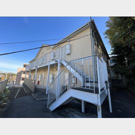 大倉山駅より徒歩9分 1階 築20年6ヶ月の賃貸物件