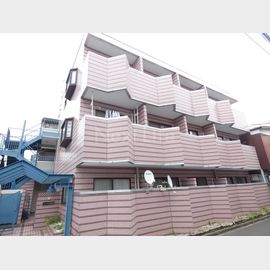 大倉山駅より徒歩12分 1階 築36年11ヶ月の賃貸物件