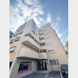 武蔵新城駅より徒歩24分 築32年8ヶ月 6階建の賃貸物件