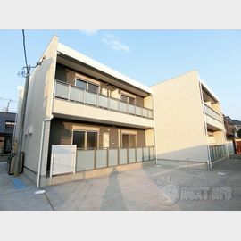 中神駅より徒歩8分 築7年9ヶ月 2階建の賃貸物件