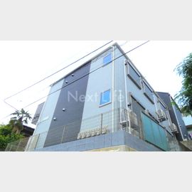 日吉駅より徒歩20分 1階 築3年8ヶ月の賃貸物件