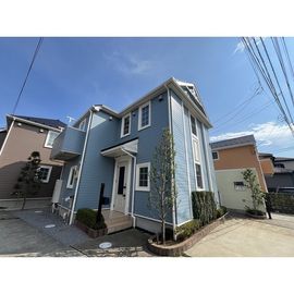 三鷹駅よりバス9分 築10年9ヶ月 2階建の賃貸物件